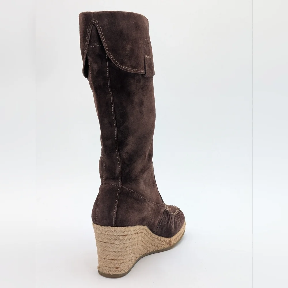 NWOT Report Ataani Size 8.5 Brown Suede Floral Embroidered Wedge Boots Mock Toe
